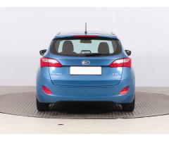 Hyundai i30 1.6 MPI 88kW - 7