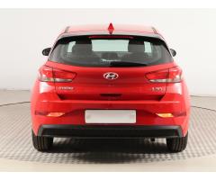 Hyundai i30 1.5 DPI 81kW - 7