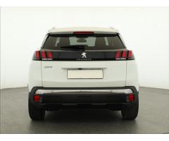 Peugeot 3008 1.2 PureTech 96kW - 9