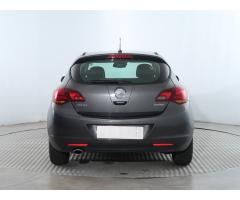 Opel Astra 1.4 T 103kW - 9
