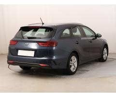 Kia Cee`d 1.4 CVVT 73kW - 9