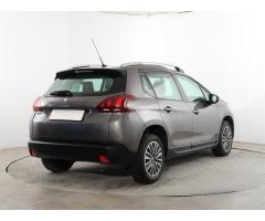 Peugeot 2008 1.2 PureTech 81kW - 9