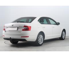 Škoda Octavia 1.2 TSI 77kW - 9