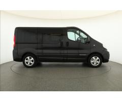 Renault Trafic 2.5 dCi 107kW - 12