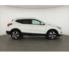 Nissan Qashqai 1.2 DIG-T 85kW - 11