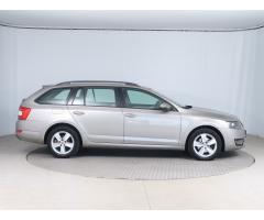 Škoda Octavia 2.0 TDI 110kW - 9