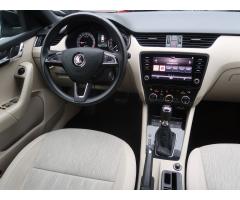 Škoda Octavia 2.0 TDI 135kW - 11