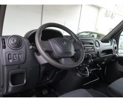 Renault Master 2.3 DCI 130 96kW - 12