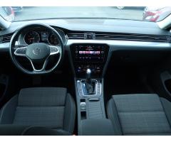 Volkswagen Passat 1.5 TSI 110kW - 15