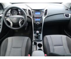 Hyundai i30 1.6 MPI 88kW - 13