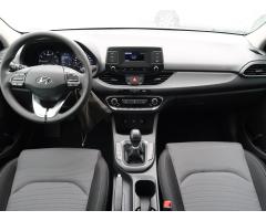 Hyundai i30 1.5 DPI 81kW - 16