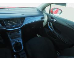 Opel Astra 1.4 T 92kW - 13