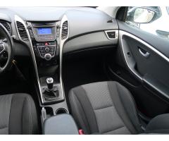 Hyundai i30 1.6 MPI 88kW - 14