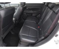 Mitsubishi Outlander 2.2 DI-D 110kW - 19