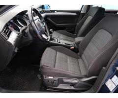 Volkswagen Passat 1.5 TSI 110kW - 20