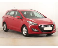 Hyundai i30 1.6 CRDi 81kW - 1