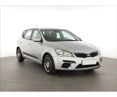 Kia Cee`d 1.4 CVVT 80kW - 1