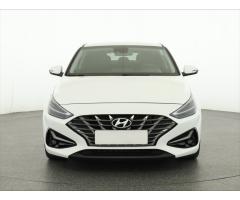 Hyundai i30 1.5 T-GDI MHEV 117kW - 2