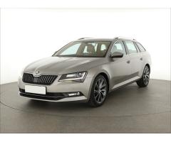 Škoda Superb 2.0 TDI 140kW - 3