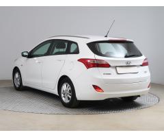 Hyundai i30 1.6 CRDi 81kW - 5