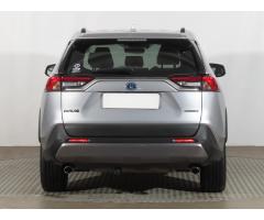 Toyota RAV4 2.5 Hybrid 163kW - 6