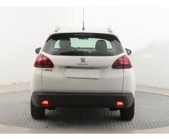 Peugeot 2008 1.2 PureTech 61kW - 6