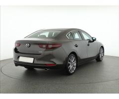 Mazda 3 2.0 Skyactiv-G 90kW - 7