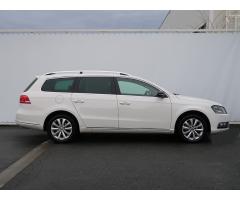 Volkswagen Passat 2.0 TDI 103kW - 8