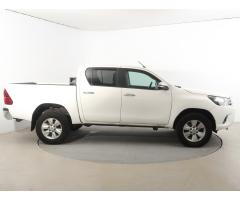 Toyota Hilux 2.4 D-4D 110kW - 8