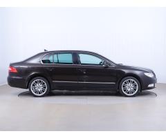 Škoda Superb 2.0 TDI 103kW - 8