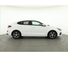 Hyundai i30 1.5 T-GDI MHEV 117kW - 8