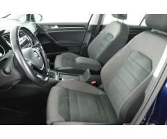 Volkswagen Golf 2.0 TDI 110kW - 10