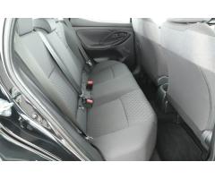 Toyota Yaris 1.0 VVT-i 53kW - 11