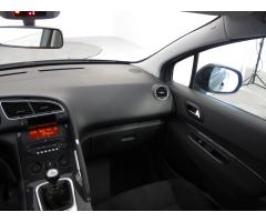 Peugeot 3008 1.6 HDi 80kW - 11