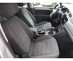 Volkswagen Touran 1.5 TSI 110kW - 12