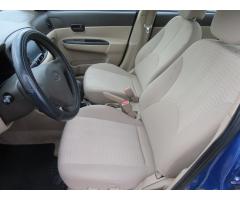 Hyundai Accent 1.4i 71kW - 16