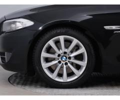 BMW Řada 5 530d xDrive 190kW - 21