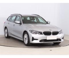 BMW Řada 3 320 d xDrive 140kW - 1