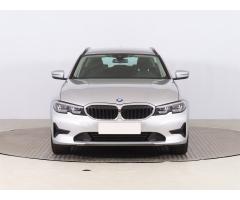 BMW Řada 3 320 d xDrive 140kW - 2