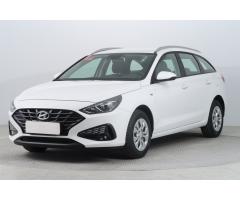 Hyundai i30 1.5 DPI 81kW - 4