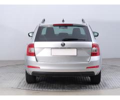 Škoda Octavia 2.0 TDI 110kW - 7