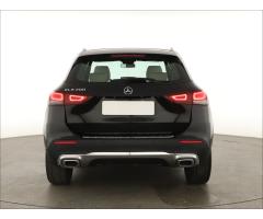 Mercedes-Benz GLA GLA 200 120kW - 6