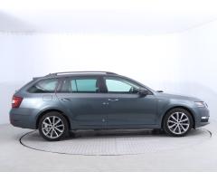 Škoda Octavia 1.6 TDI 85kW - 9