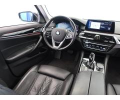 BMW Řada 5 530d xDrive 195kW - 17