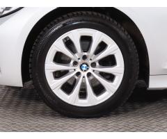 BMW Řada 3 320 d xDrive 140kW - 29