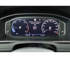 Volkswagen Passat 2.0 TDI 140kW - 35