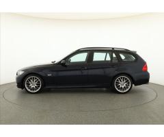BMW Řada 3 320 i 125kW - 4