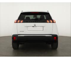 Peugeot 2008 1.2 PureTech 74kW - 6