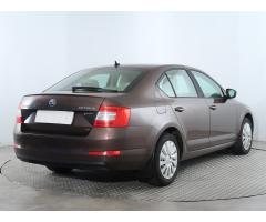 Škoda Octavia 1.8 TSI 132kW - 7