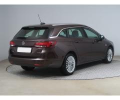 Opel Astra 1.4 T 92kW - 7